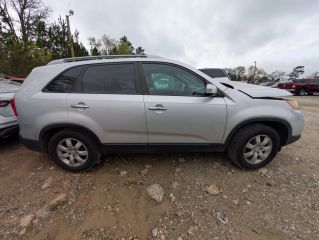 2011 Kia Sorento LX - Exterior Side Passenger